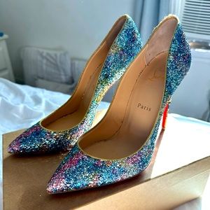 CHRISTIAN LOUBS size 39 fits a size 8